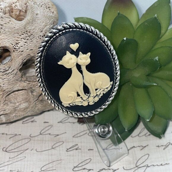 Love Black Cat Kitten Heart Lanyard Rose Retractable Reel ID Card Badge Holder - Picture 5 of 9